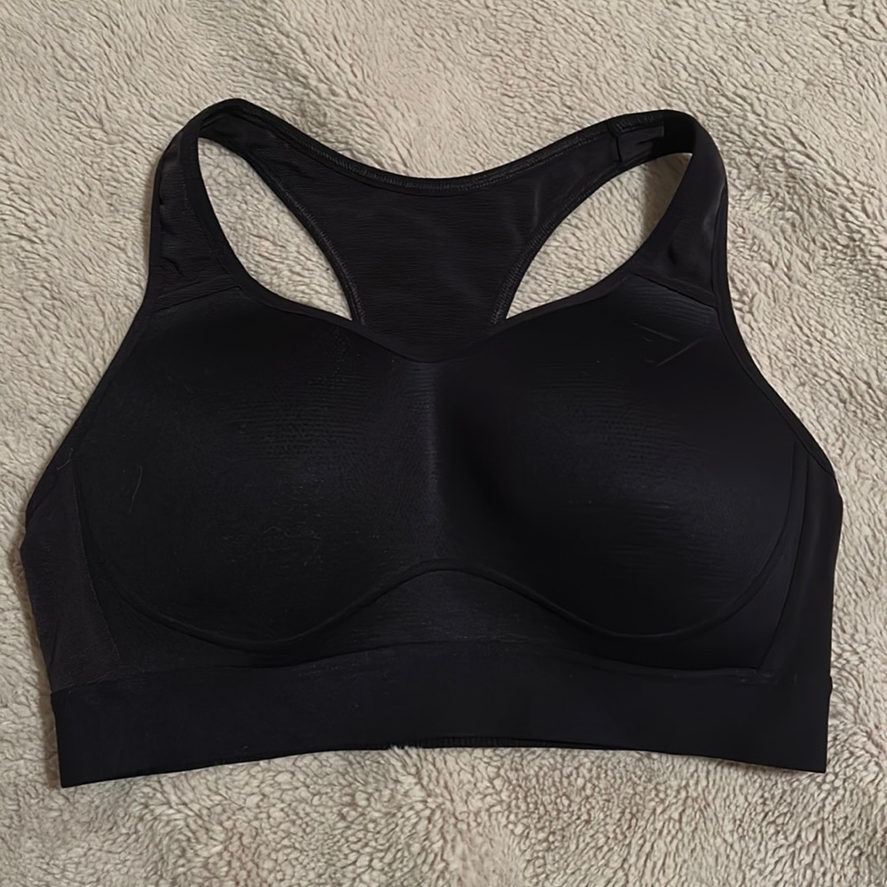 Gymshark black high-support sports bra M